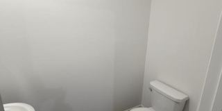 105 Elijah Street Gallery 7