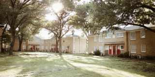 Brookview Hills Apartments and Townhomes Gallery 8