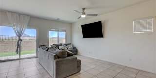 386 Larksong Avenue Gallery 7