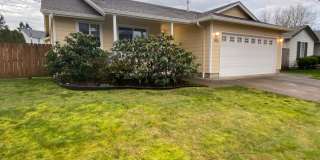 Comfortable 3 Bedroom Home in Hickory Hills Gallery 3