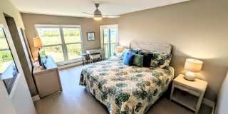 Seasonal/short term 2/2 vacation condo close to Anna Maria Gallery 18