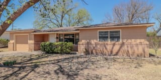 3216 36th St Gallery 1