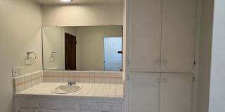 Available NOW Spacious Home for Rent! Gallery 22