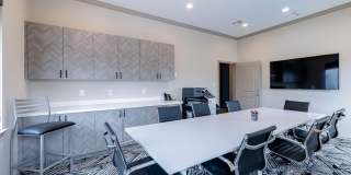 Heron on Hausman Gallery 22