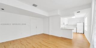 1051 Meridian Ave Gallery 2