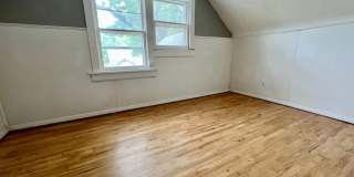Wonderful 2 Bedroom 1 Bath Single Family Home!! Gallery 6