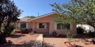 3 Bedroom Single Story Home Available Near 12th St NW & Menaul Blvd NW! Gallery 1