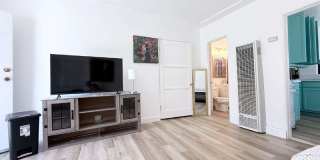 6914 1/2 Main Street Gallery 5