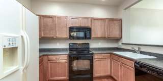 Townhouse in Desirable Stetson Hills Area in Colorado Springs Gallery 9