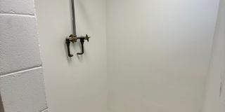 Newly Renovated 4 Bedroom / 2 Bathroom Home for Rent in Lahaina! Gallery 20