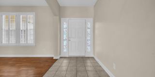 101 Zinnia Dr. Gallery 6