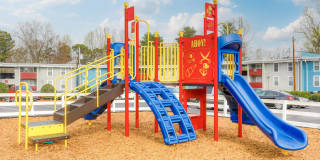 Elite at Lakeview Gallery 1