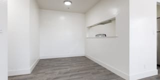 Garden Hill Apartments Gallery 29