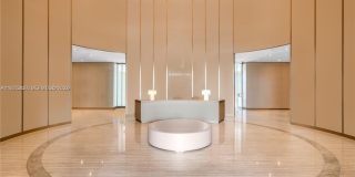 18975 E Collins Ave Gallery 60