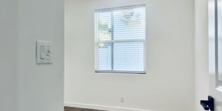 247 1/2 S CATALINA Ave Gallery 14