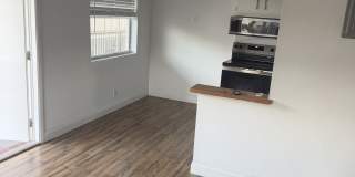 2829 Van Buren Street Gallery 5
