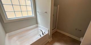 Room in 3 Bedroom Home at 109 Windy Creek Ln Gallery 32