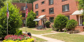 Cameron Court & Shelton Gallery 3