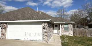 201 Hindman Drive - 2 Gallery 1