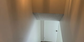 COMING SOON! 3 Bed + 1.5 Bath Townhouse Gallery 17