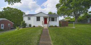 Picture-perfect 3BR/2BA brick bungalow In East Nashville! Gallery 3