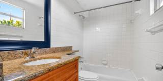 Come see this beautiful 4/2 single family home Gallery 19