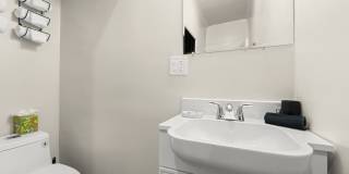 700 Avenue C Gallery 14