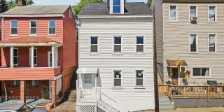 529 Spruce Street Gallery 1