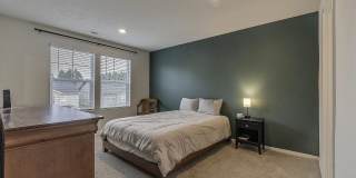 898 N 18th Avenue ~ Spacious & Immaculately Maintained Townhome Gallery 16