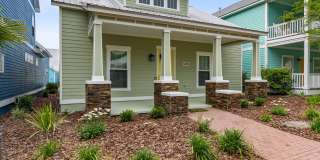 Gorgeous remodeled 3-bedroom, 2.5 bath home in Hillcrest Gallery 5