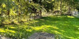 2 Bedroom 1 bath w/laundry and yard 2 Bedroom 1 bath w/laundry and yard Gallery 14
