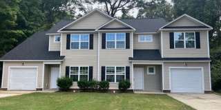 Duplex Rental Available in Garner – 4 Bed, 2.5 Bath with Garage  Private Backyard Gallery 1
