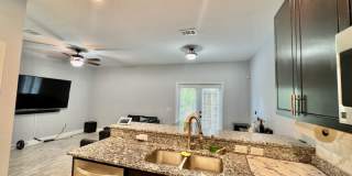 2100 Pomegranate Court Gallery 3