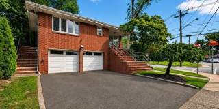 1026 Harvard Place Gallery 1