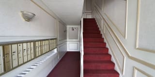 Charlton Place Gallery 17