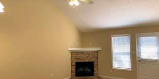 Townhome just minutes to Gate 2. Gallery 1