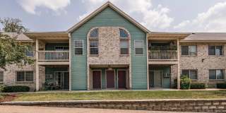Beautiful 2 bed Condo In NE Rochester! Beautiful 2 bed Condo In NE Rochester! Gallery 1