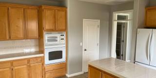 Beautiful Large Home in Wildhorse Gallery 12