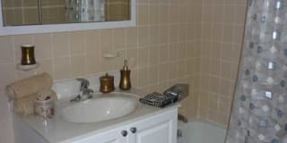 Ridgecrest Village Gallery 18