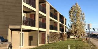 19601 Frontage Rd Gallery 1