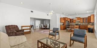Stunning Waterfront Home - Treasure Island! 3bed| 2bath Gallery 9