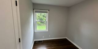 4 Bedroom House in St. Louis Park Gallery 8