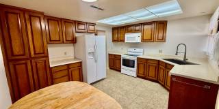 Charming 3-BR Home in Snow Park Gallery 15