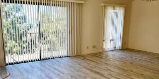 View 2bed 2.5bath, 3 Balconies, 2 Car Garage, pool in Tierrasanta! Gallery 15