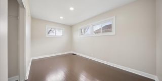 7732 S Springfield Avenue Gallery 10