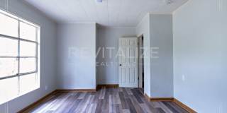 Newly Renovated 4 Bed / 2 Bath Home in Mobile! Gallery 11