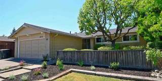 3BD/2BA House in Pleasanton Val Vista Community w/ POOL! Gallery 1