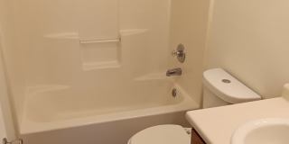 For Rent: 4-bedroom 2-bathroom single family home! COMING SOON Gallery 4