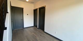 Close to Micron, 3 Bedroom 3 bath w/ a Million Dollar View! Gallery 75