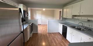 205 West Avenue NW Gallery 7